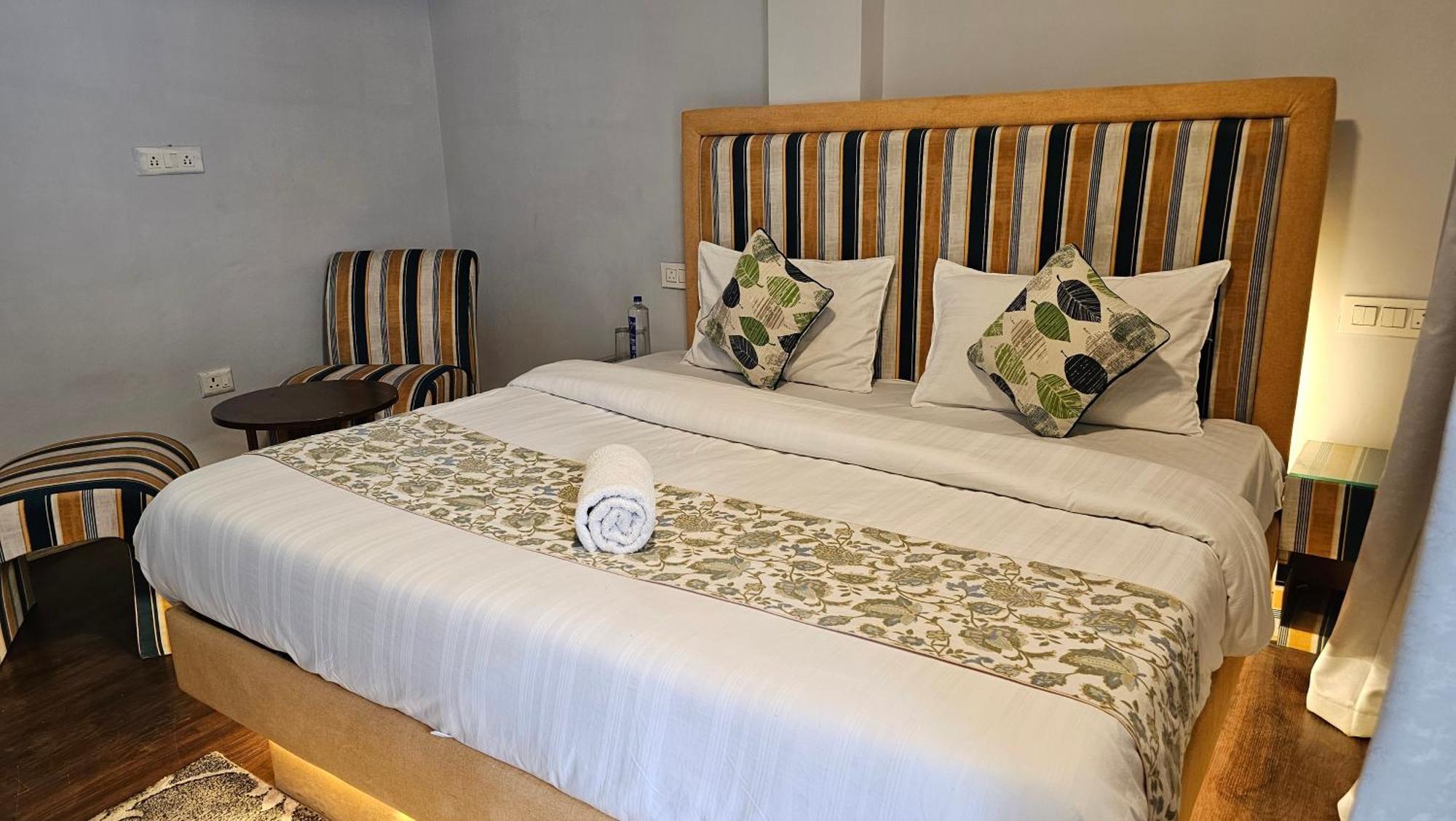 Hotel English Rose, #Personal Parking, #Petfriendly, #Garden, #Bonfire Under The Stars Манали Экстерьер фото